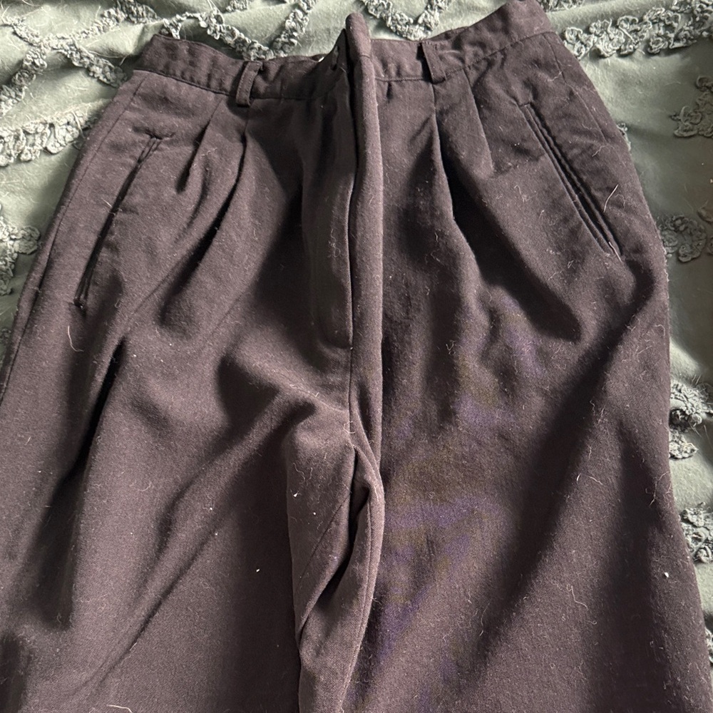 Liz Claiborne Women's Black 100% Wool Straight Leg Pants